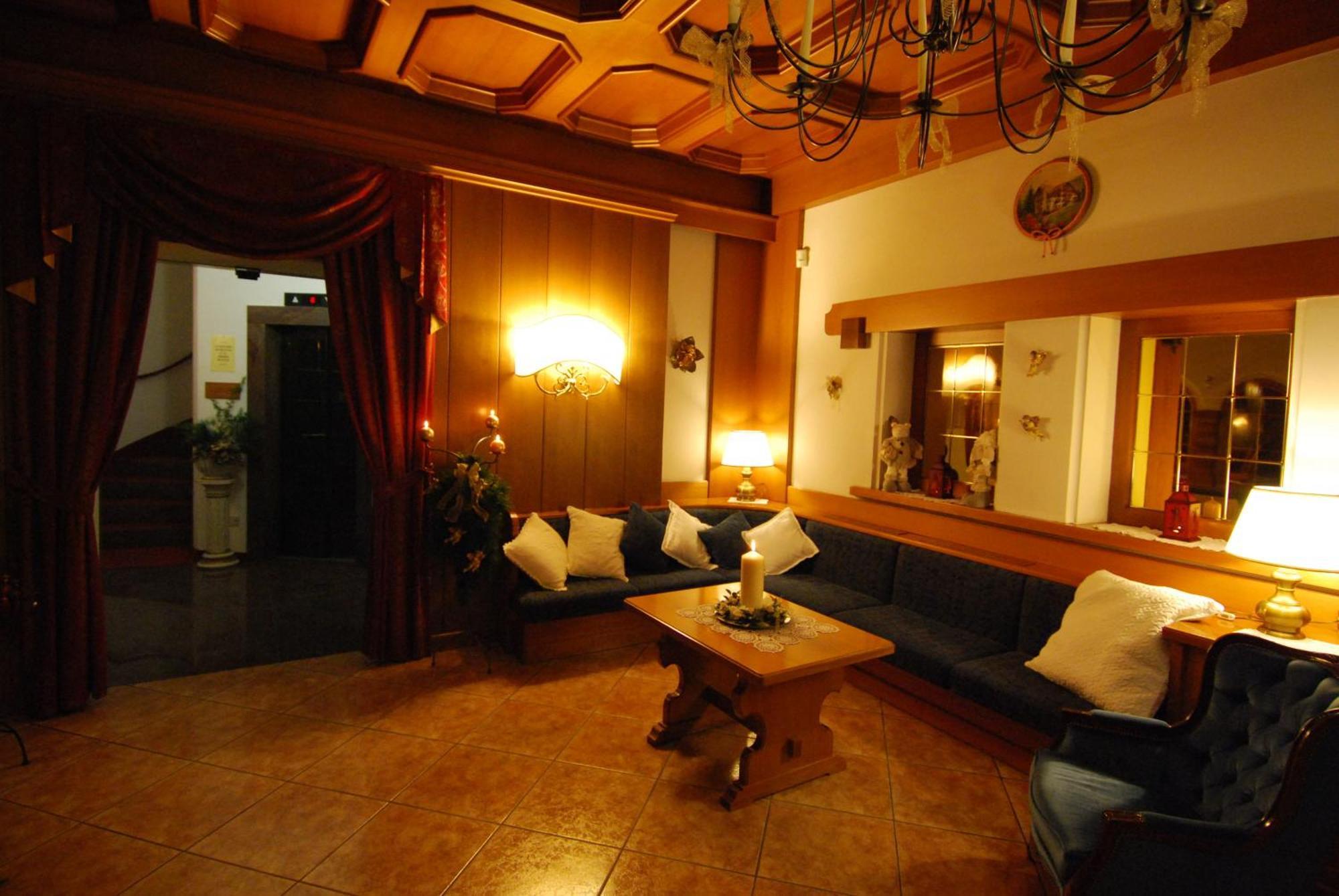 Hotel Belvedere Srl في ديلا باغانيلا المظهر الخارجي الصورة