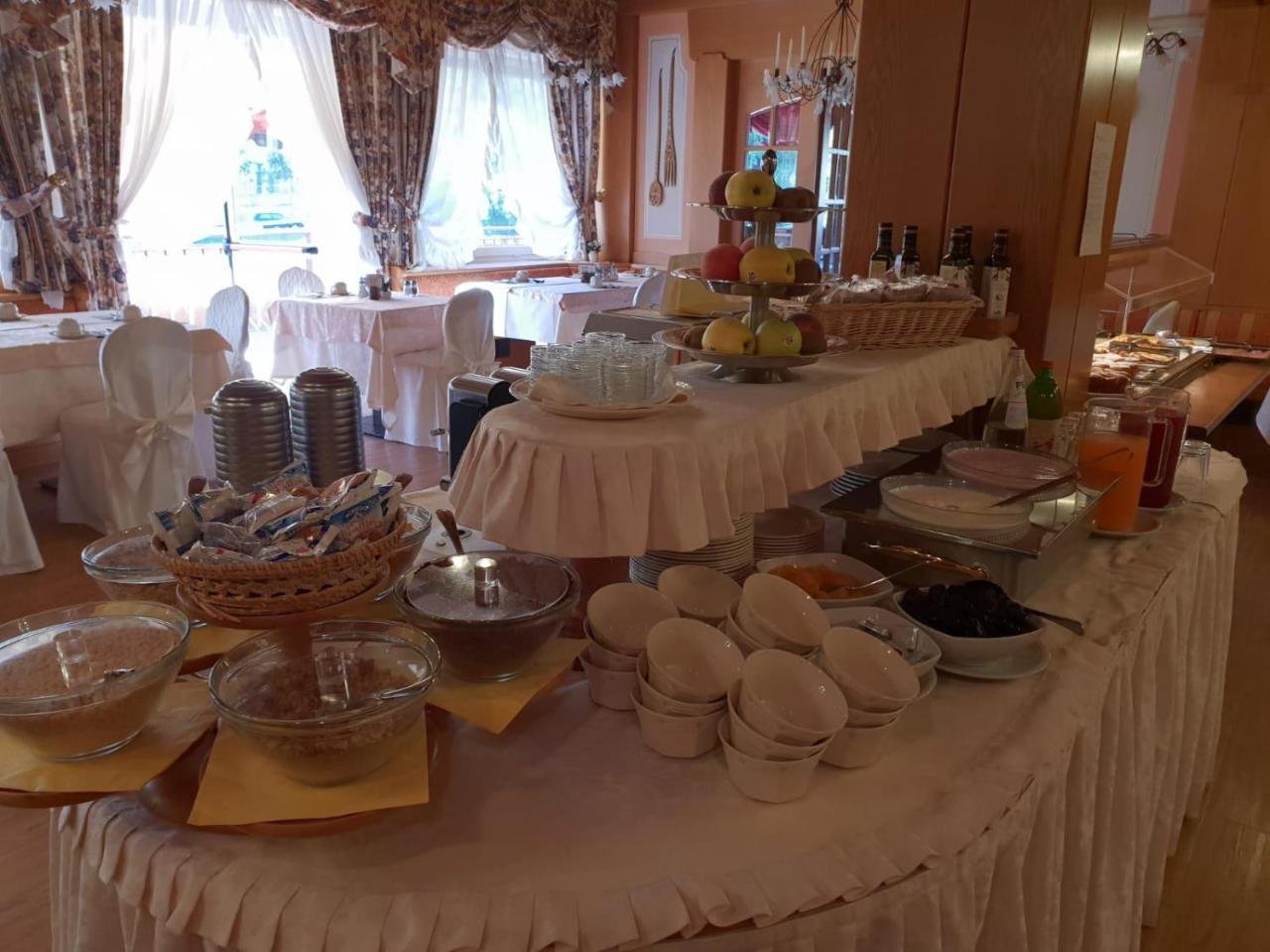 Hotel Belvedere Srl في ديلا باغانيلا المظهر الخارجي الصورة