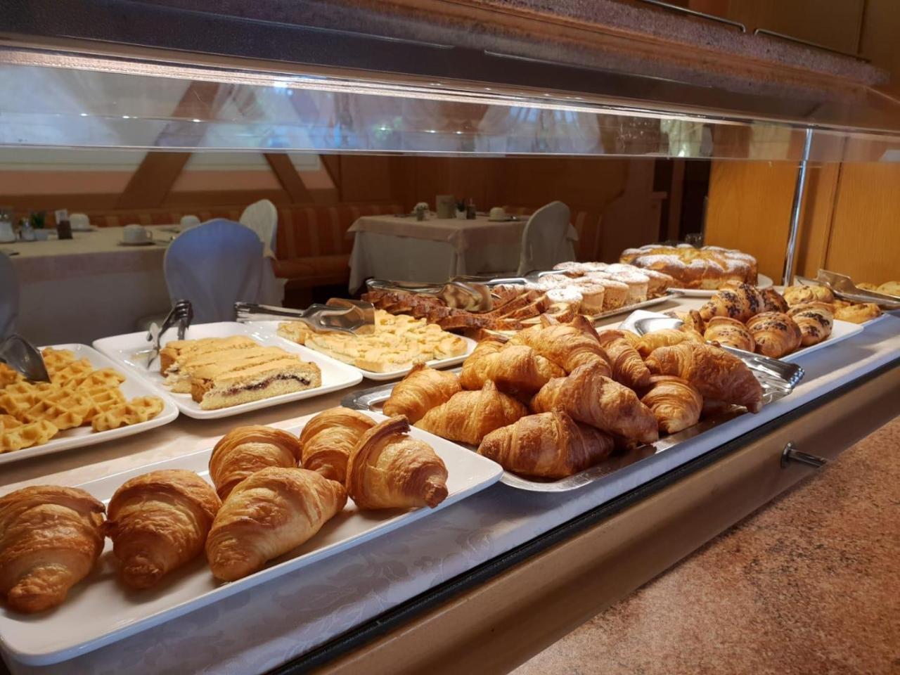 Hotel Belvedere Srl في ديلا باغانيلا المظهر الخارجي الصورة