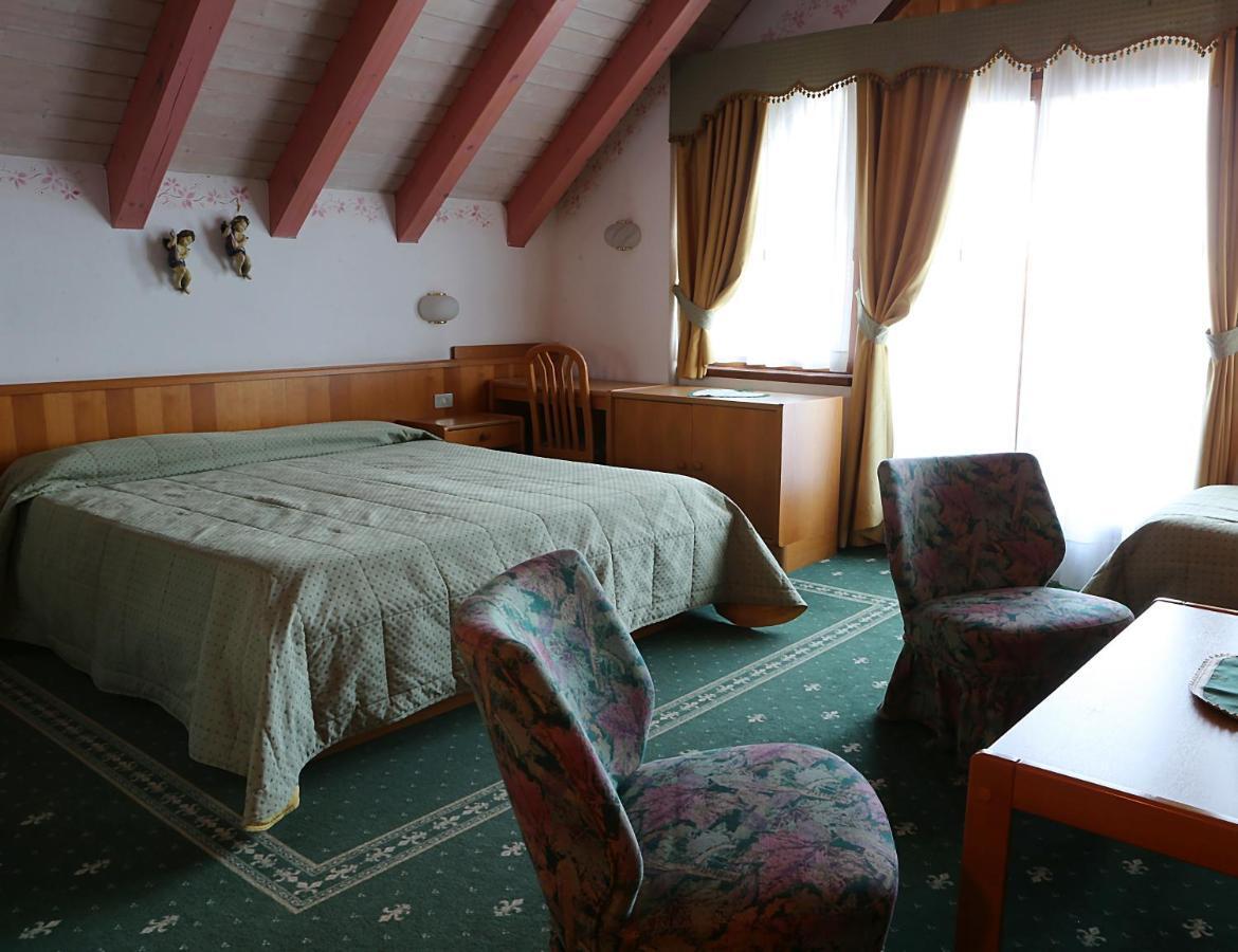 Hotel Belvedere Srl في ديلا باغانيلا المظهر الخارجي الصورة